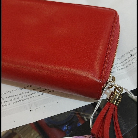 ❤️SOLD❤️ Red Gucci😍GG Zippy Wallet Organizer with Box - Picture 9 of 15